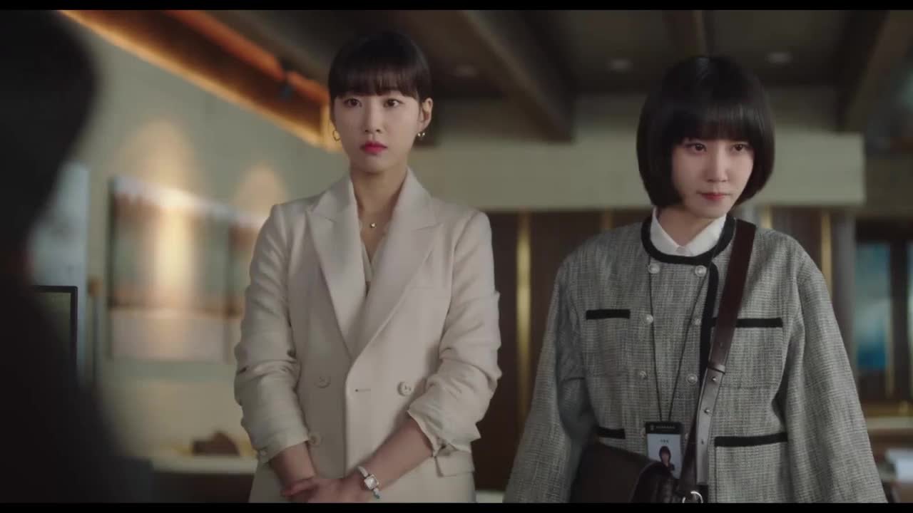 Необычный адвокат У Ён У