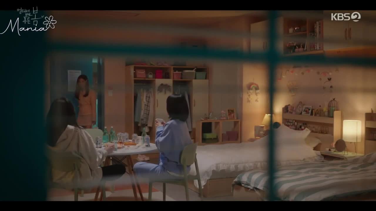 Зеленая весна вдали