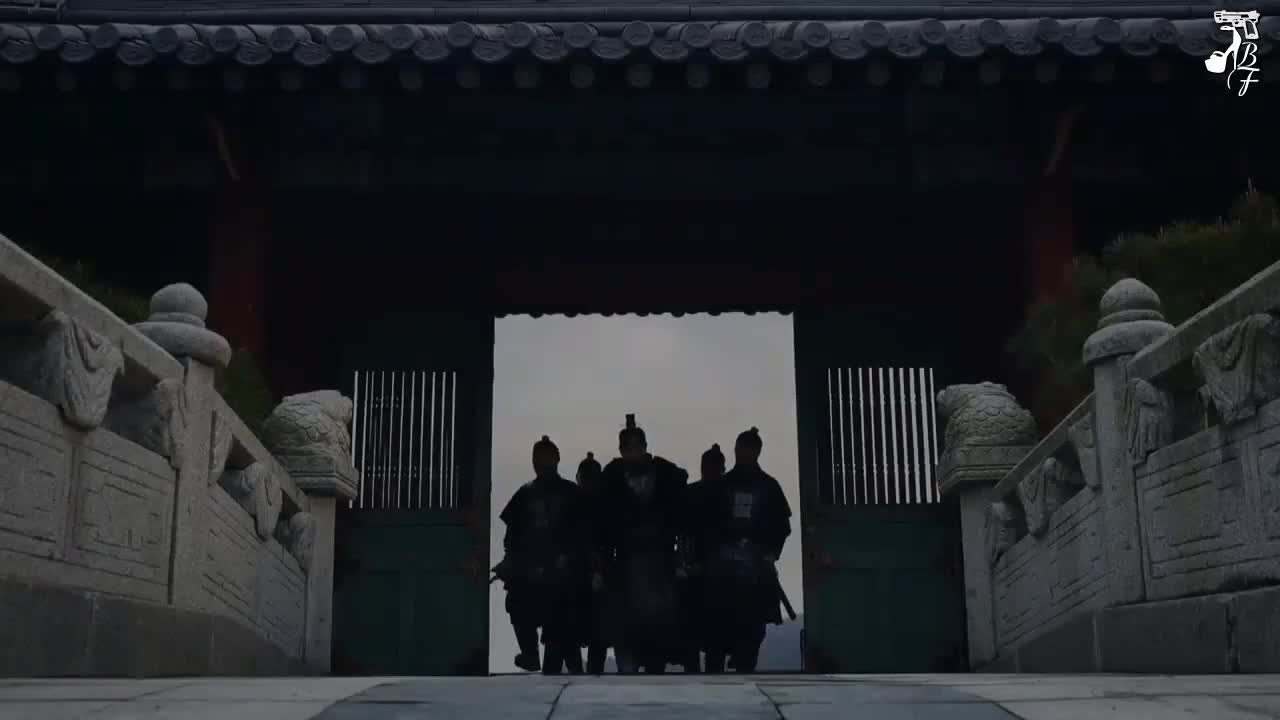 Итэвон Класс