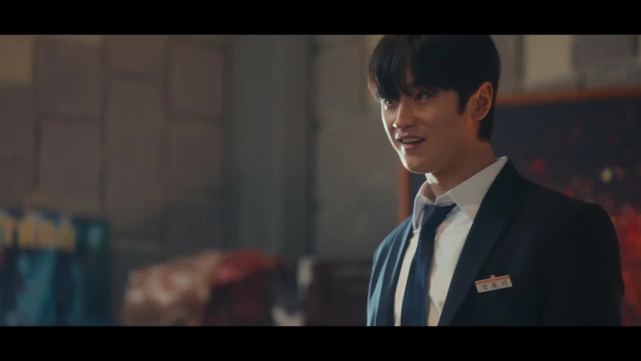 Первый: Герои старшей школы