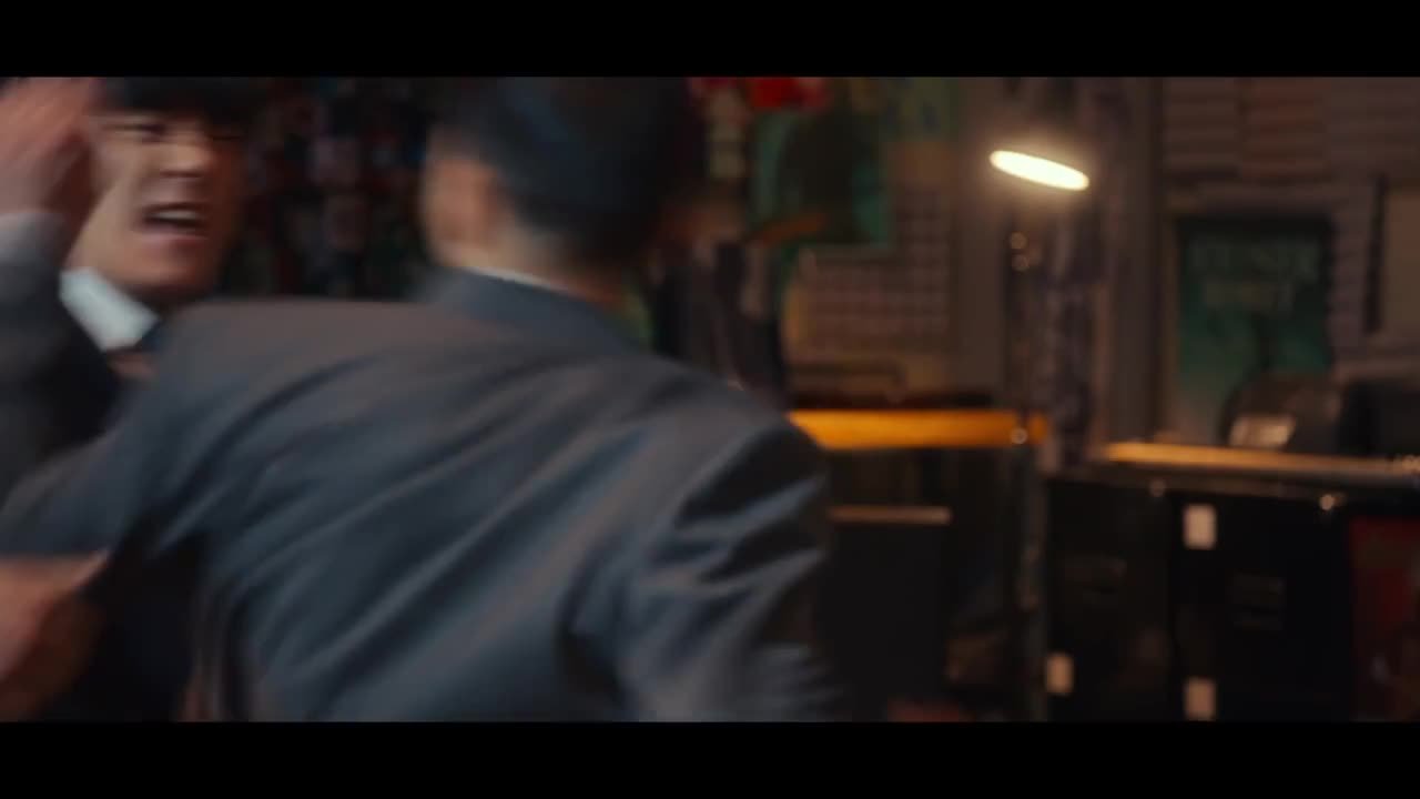 Первый: Герои старшей школы