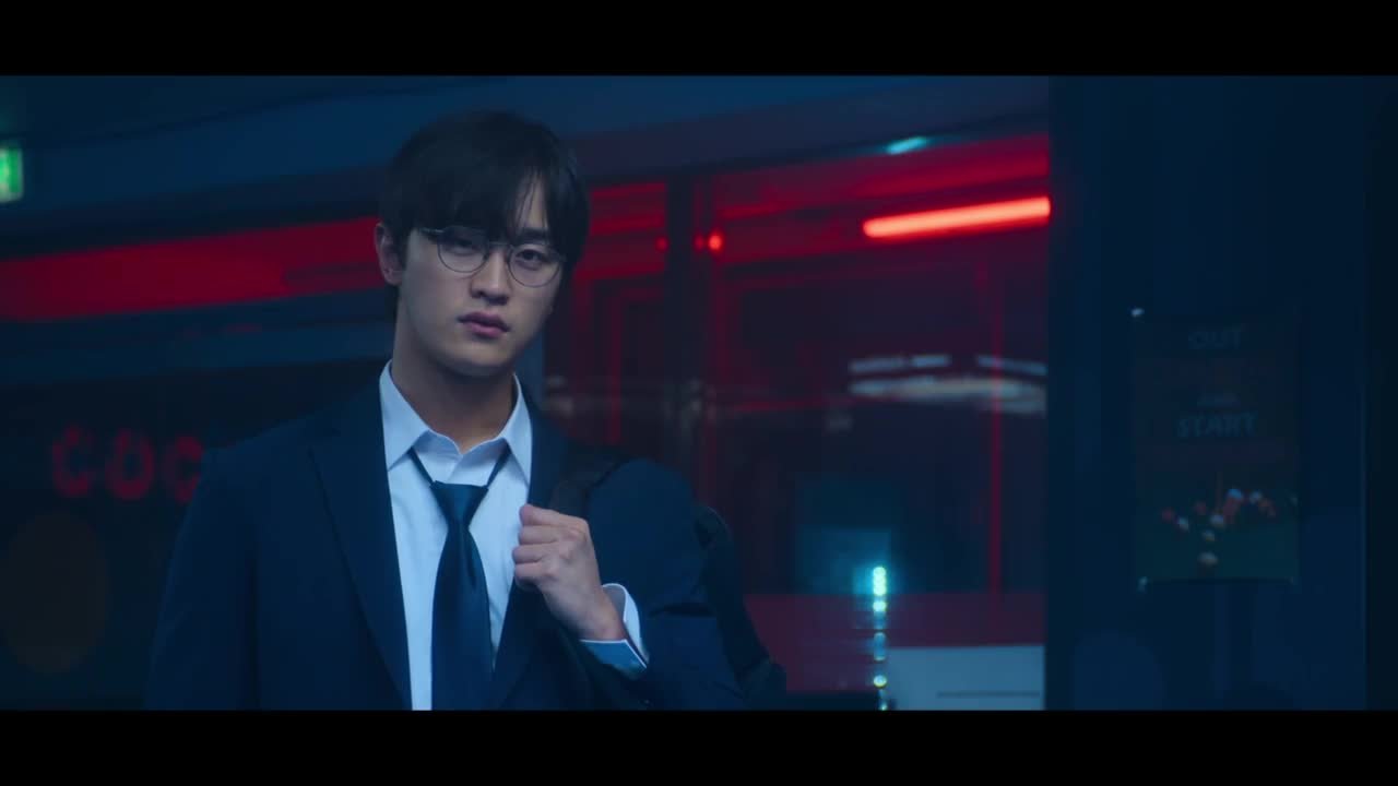 Первый: Герои старшей школы