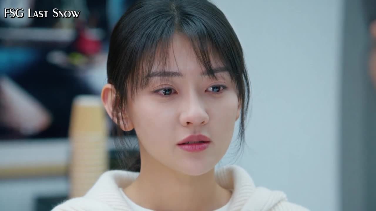 Белое оливковое дерево