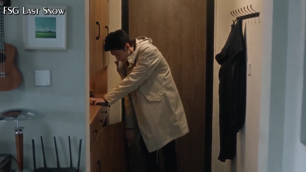 Белое оливковое дерево