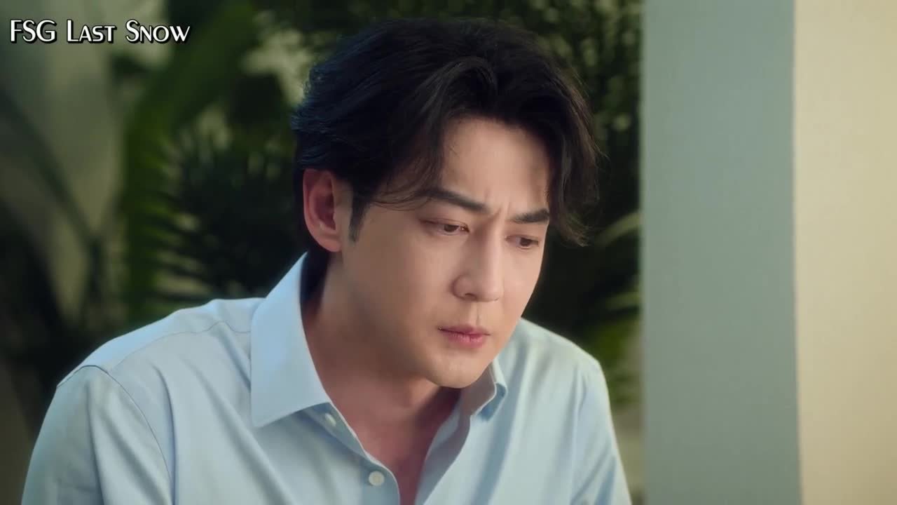 Белое оливковое дерево