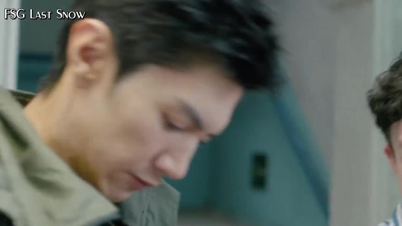 Белое оливковое дерево