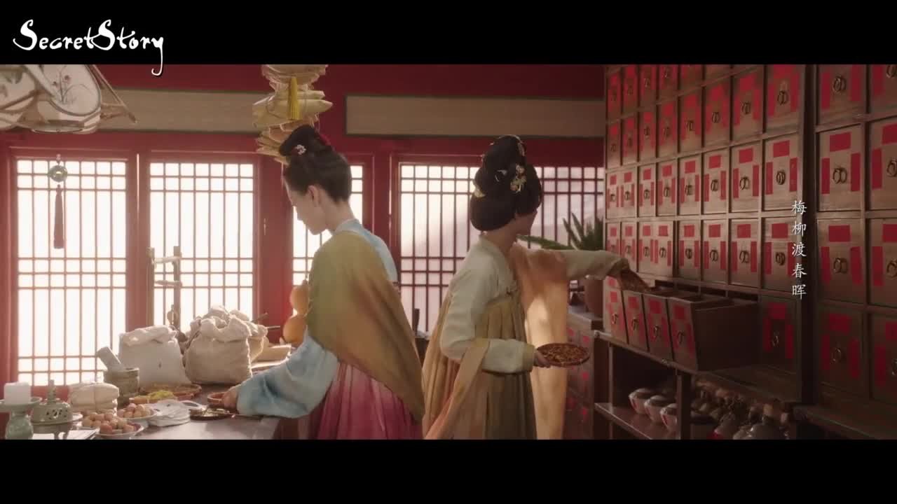 Цветущий пион