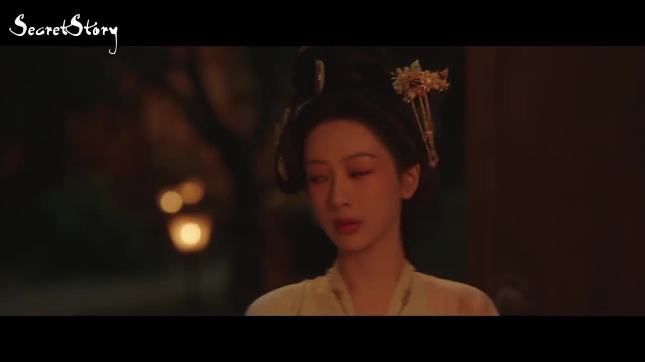 Цветущий пион