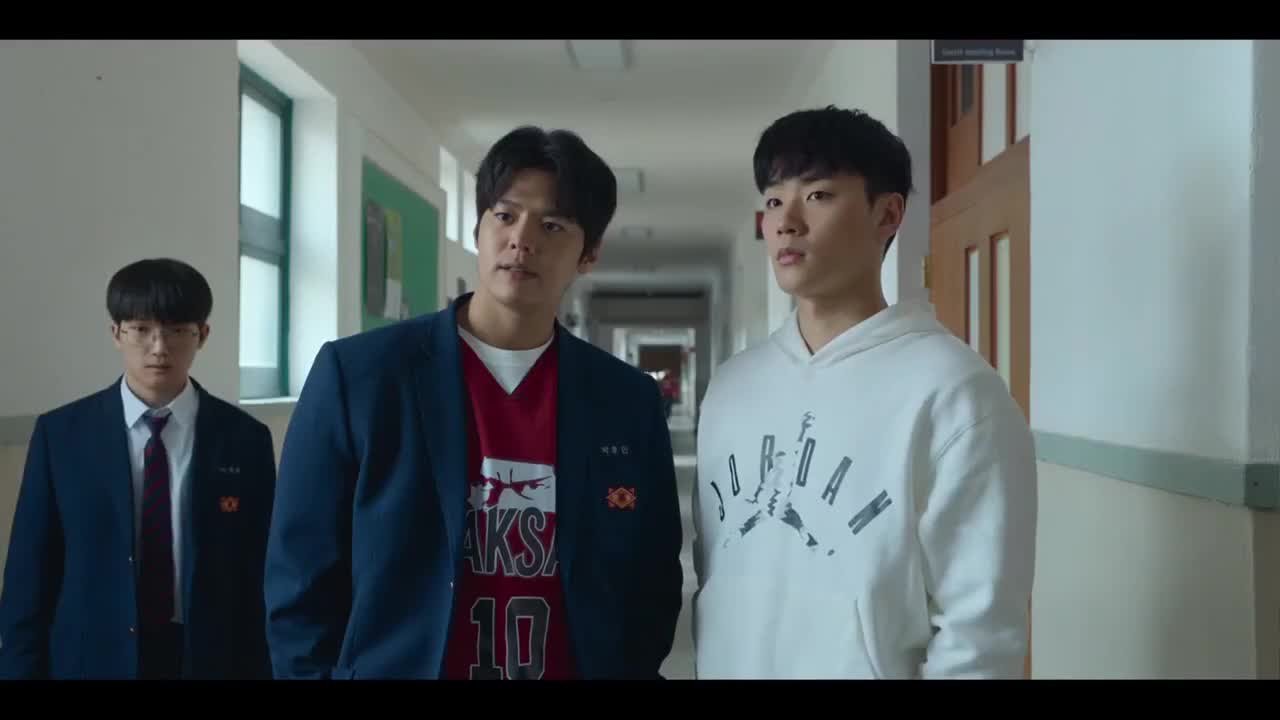 Слабый герой